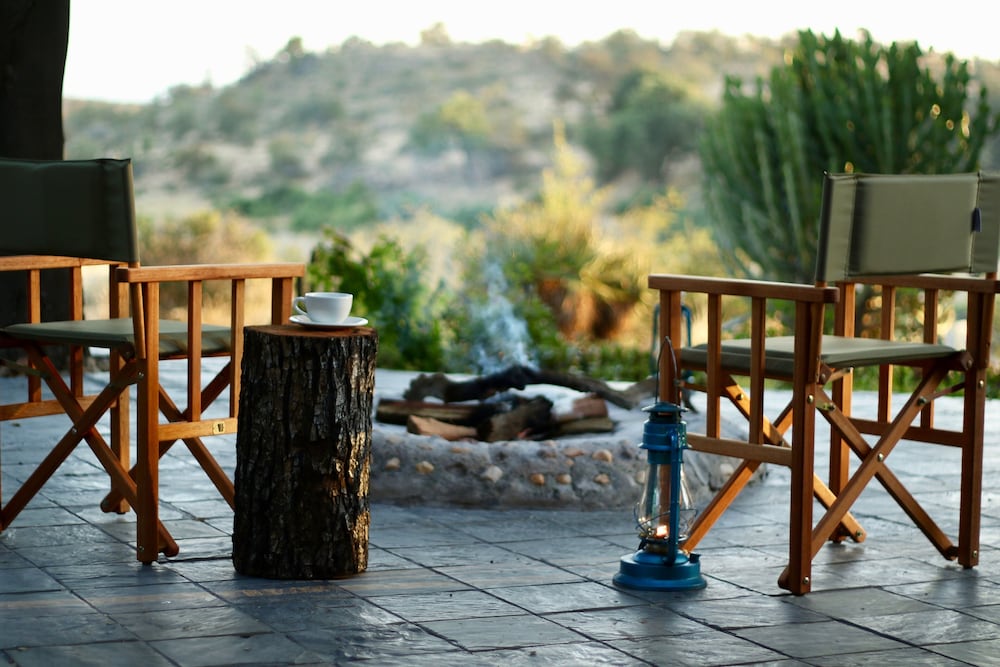 Фото Ivory Wilderness River Rock Lodge