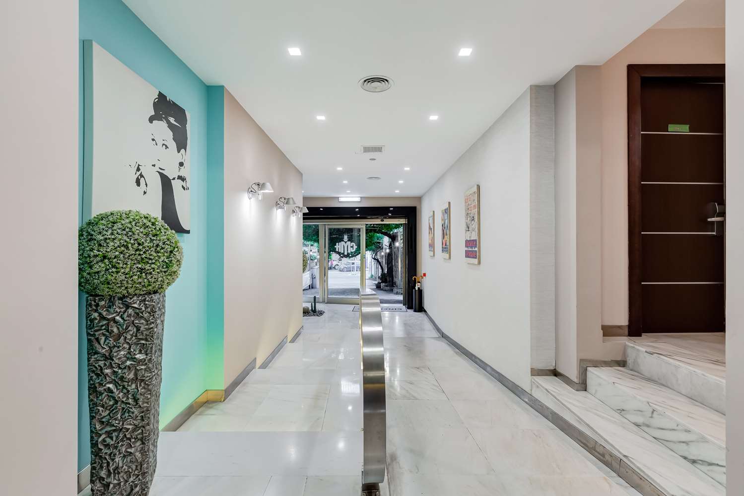 Фото Best Western Cinemusic Hotel