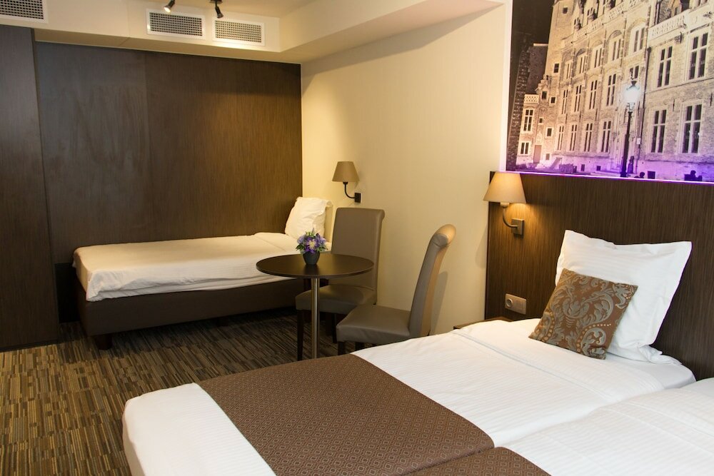 Фото отеля 3