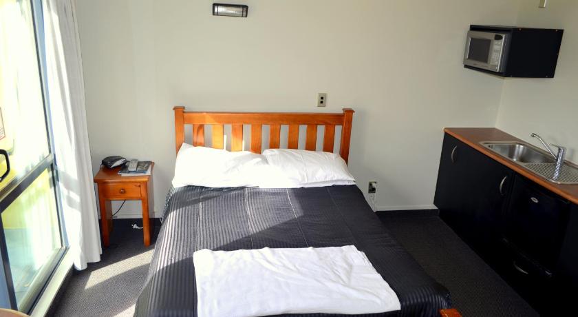 Фото Airport Motel