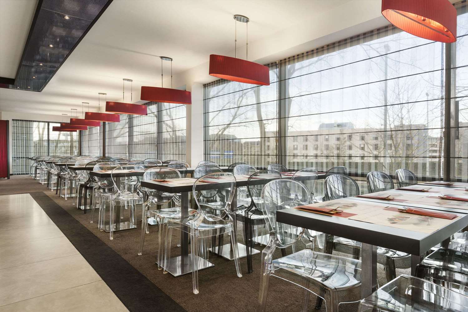 Фото Ramada by Wyndham Brussels Woluwe