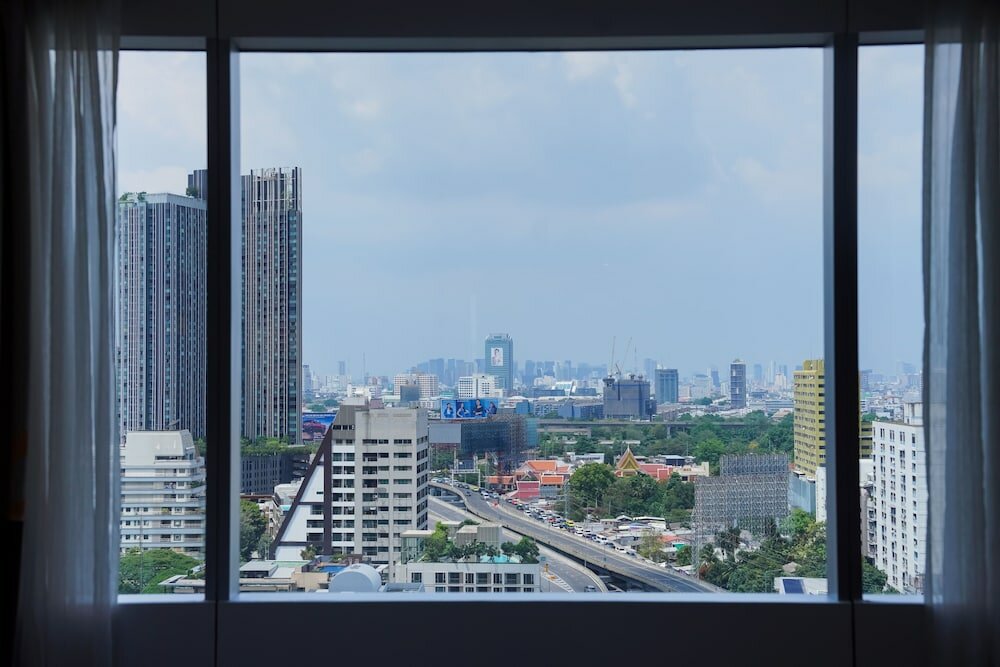 Фото Four Points by Sheraton Bangkok Ploenchit Sukhumvit