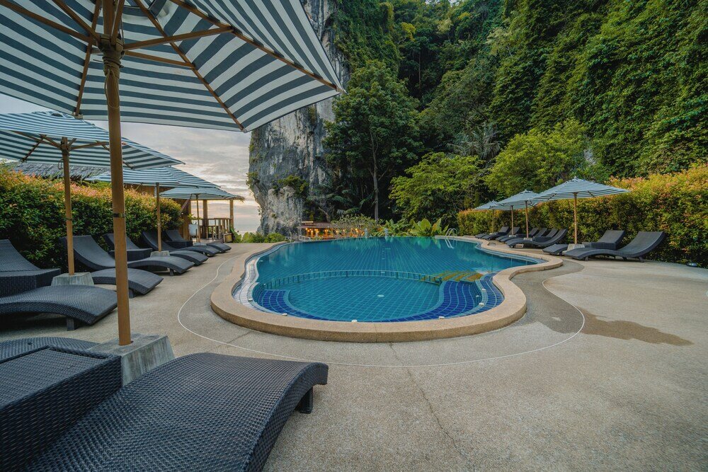 Фото Railay Phutawan Resort