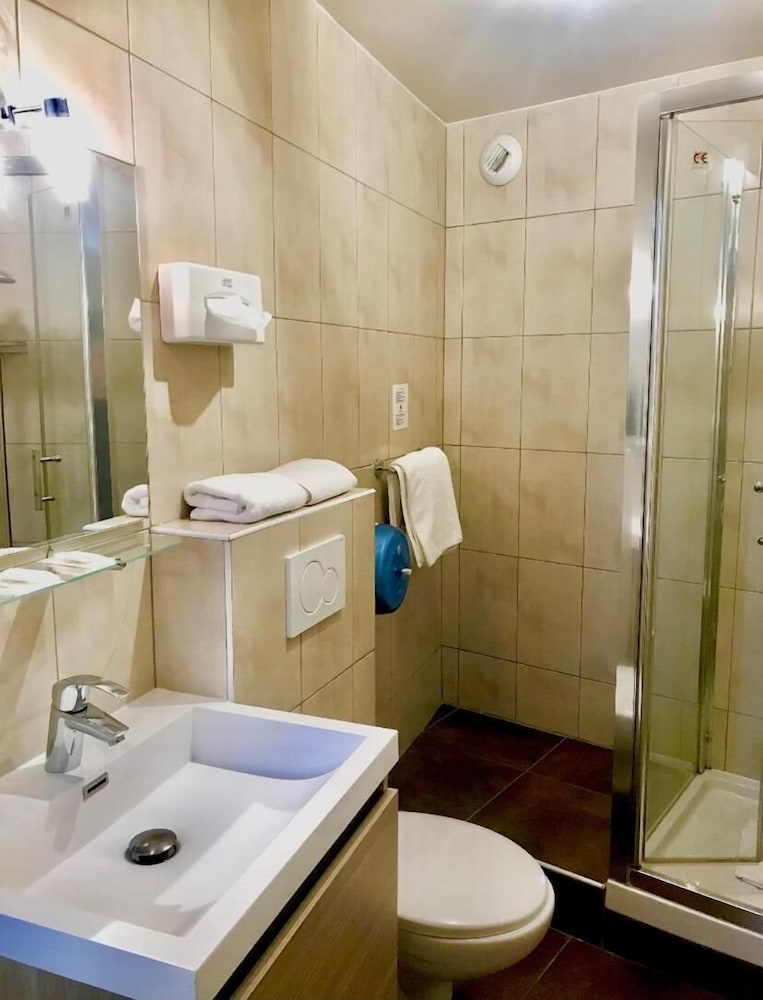 Фото Grand Hôtel De Paris