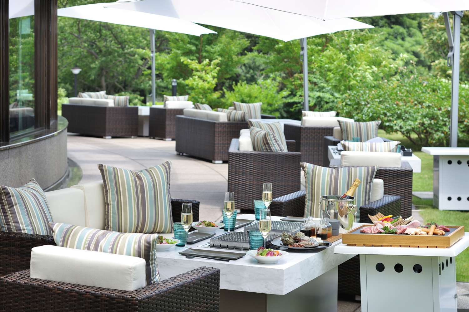 Фото Hilton Odawara Resort & SPA