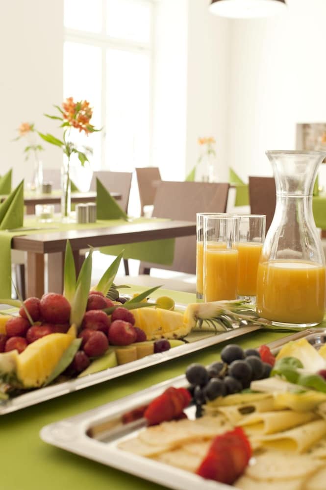 Фото Hotel Constantia