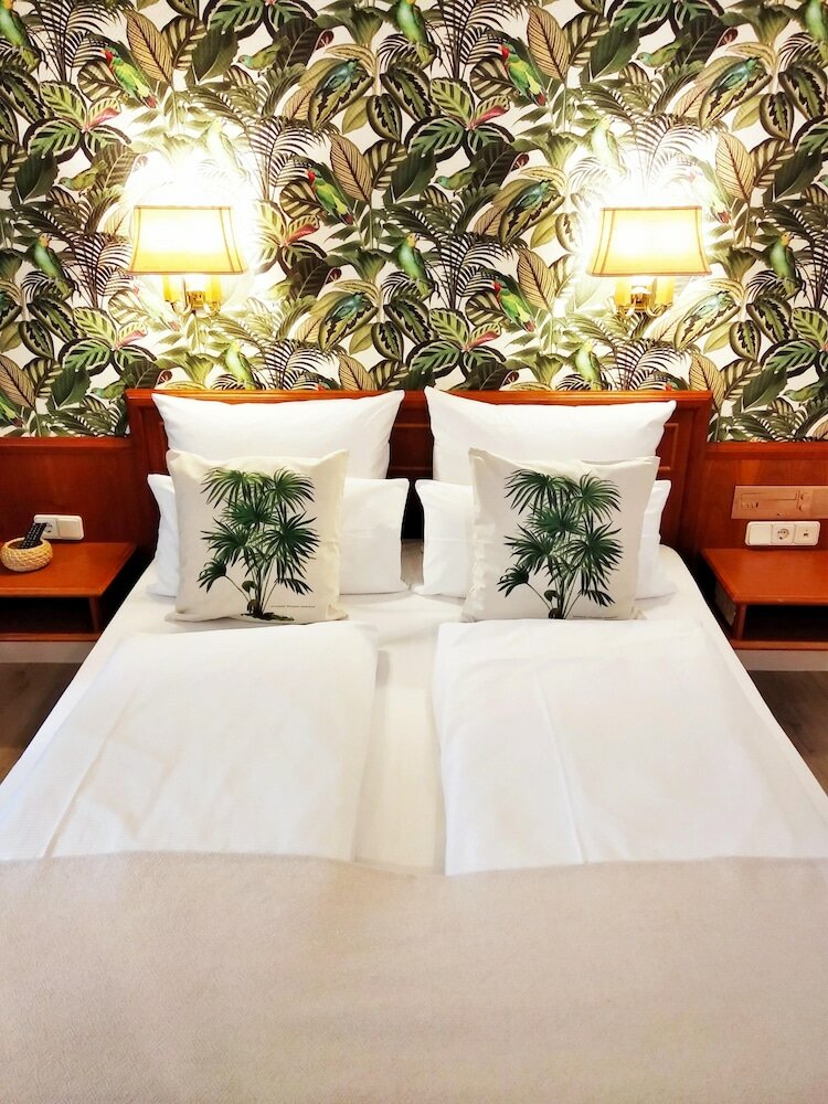 Фото Boutique Hotel Krone München