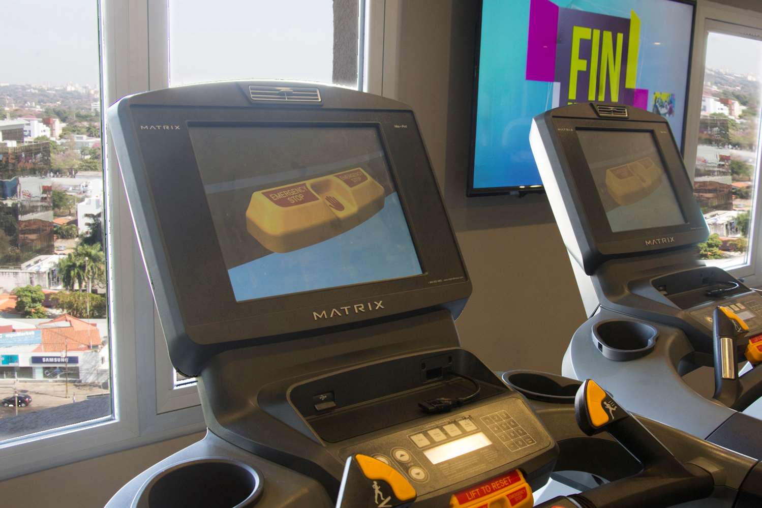 Фото Dazzler by Wyndham Asuncion