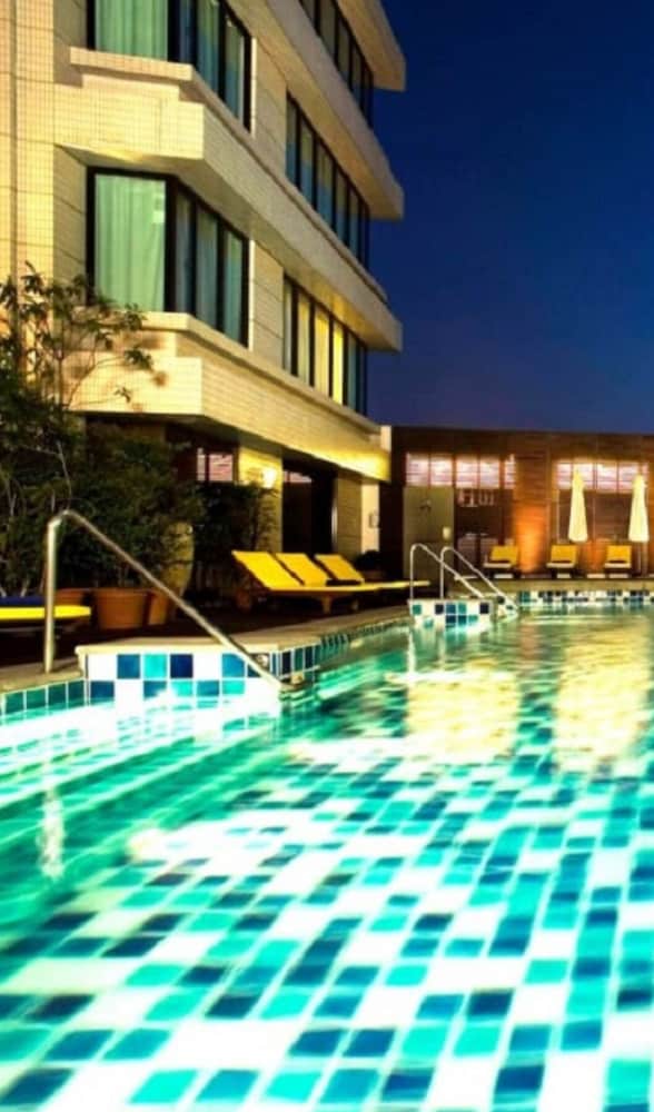 Фото The Duchess Hotel and Residences