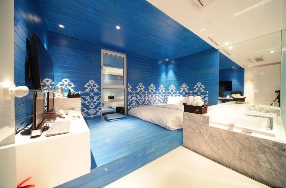 Фото Hotel Star The Masterpiece Suite