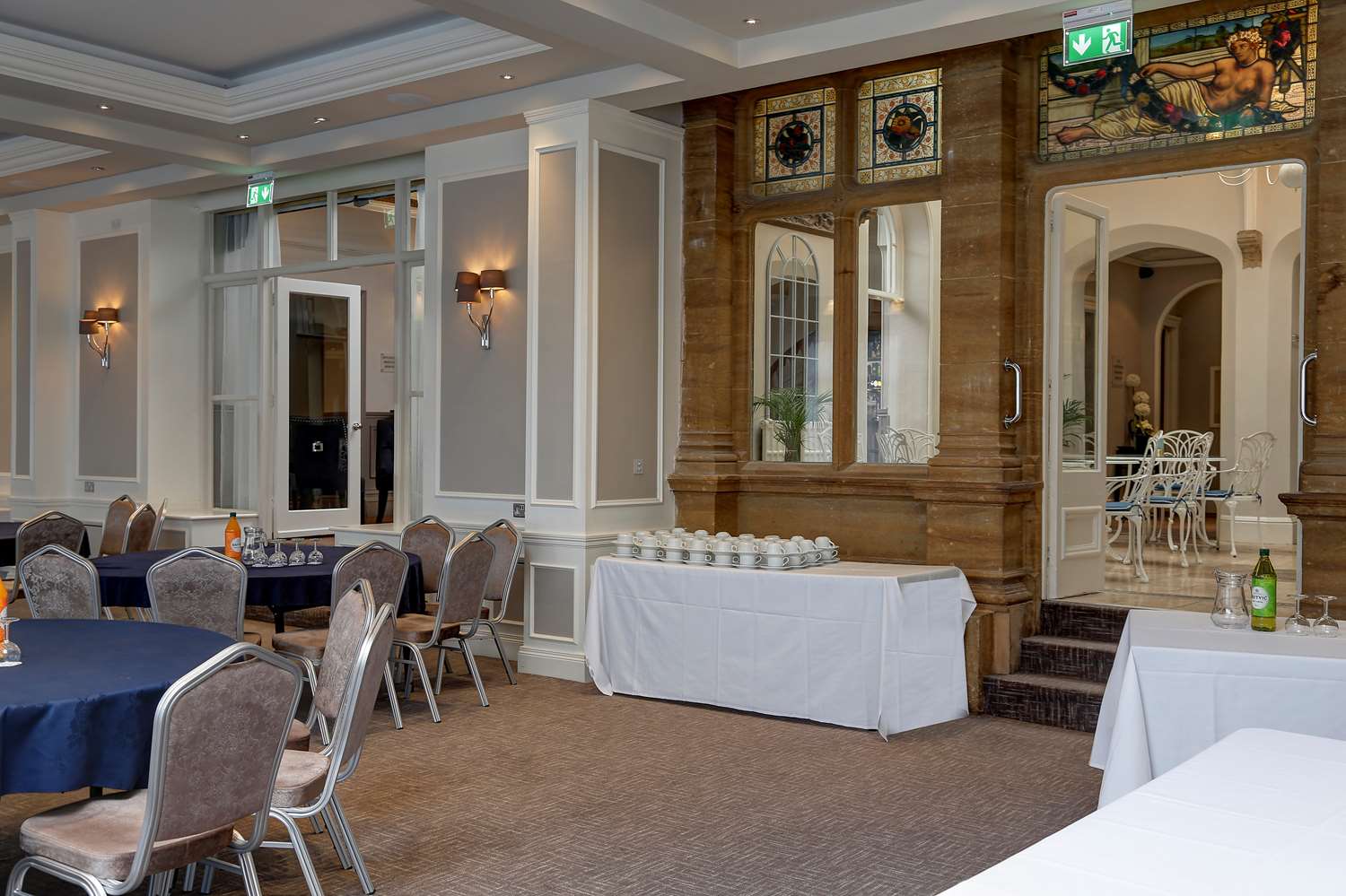 Фото Best Western Shrubbery Hotel