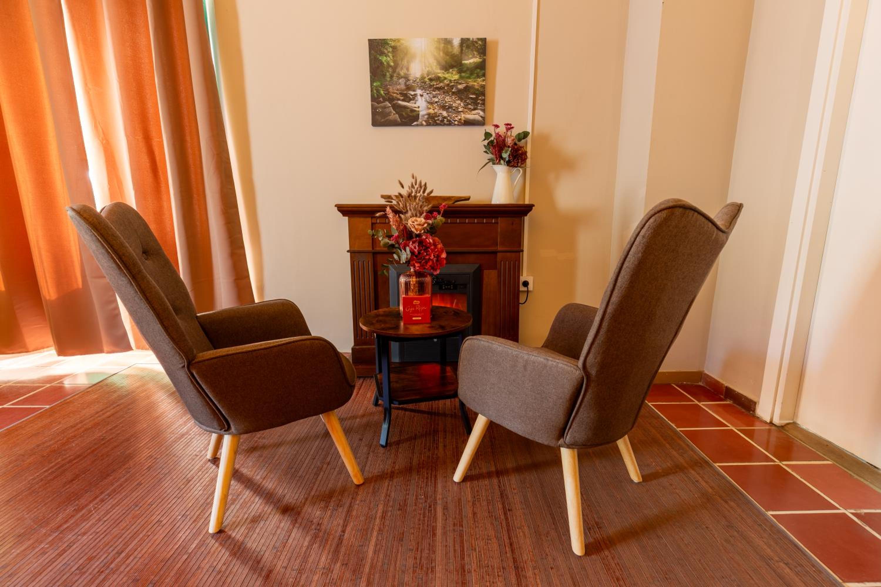 Фото Els Jardins de la Martana