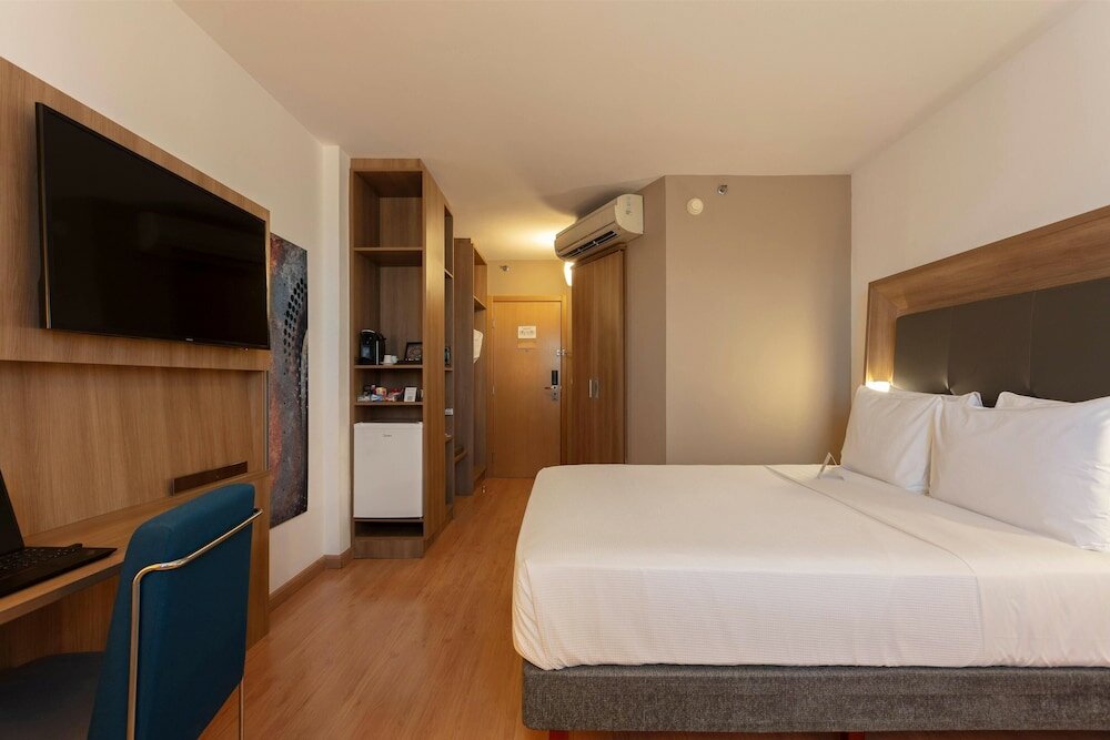 Фото Wyndham Salvador Hangar Aeroporto