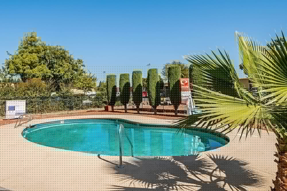 Фото Econo Lodge Inn & Suites Yuba City - Marysville