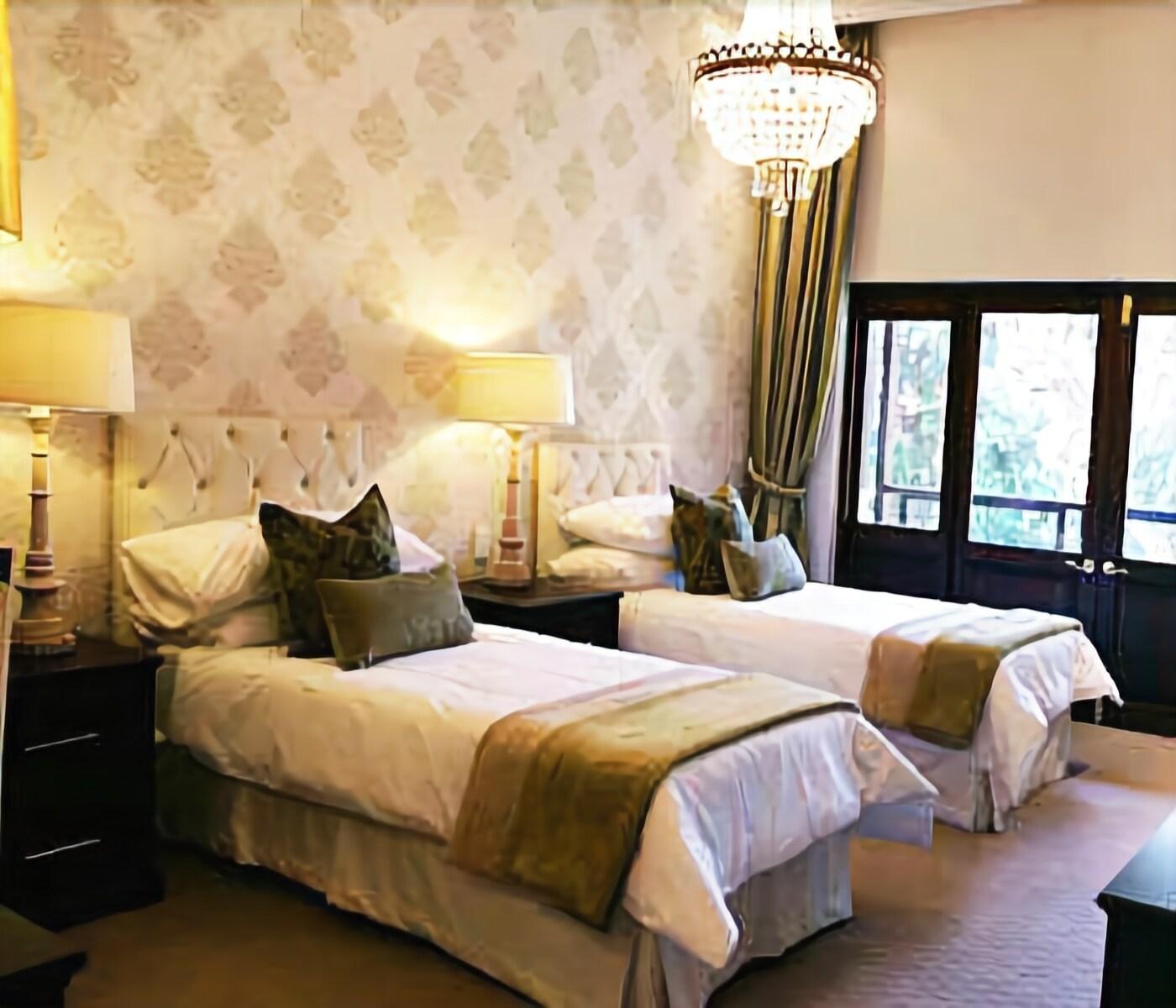 Фото Coco De Mer Boutique Hotel