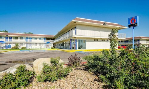 Гостиница Motel 6 Thornton, Co - Denver в Торнтоне