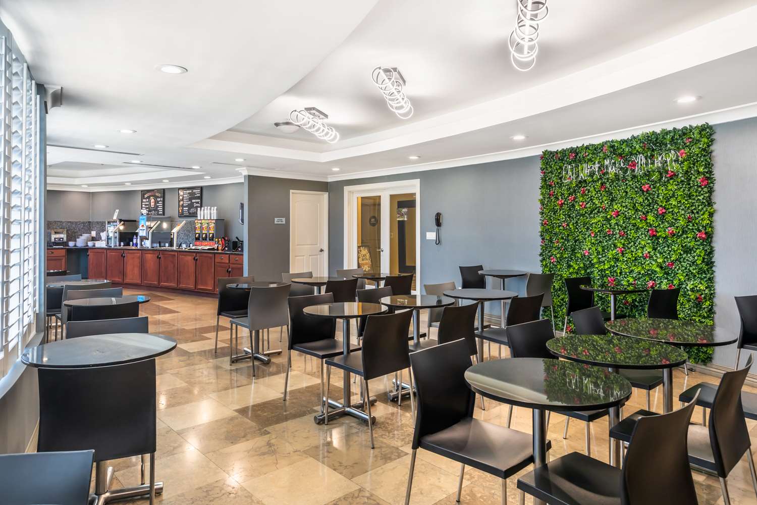 Фото Best Western Plus Avita Suites