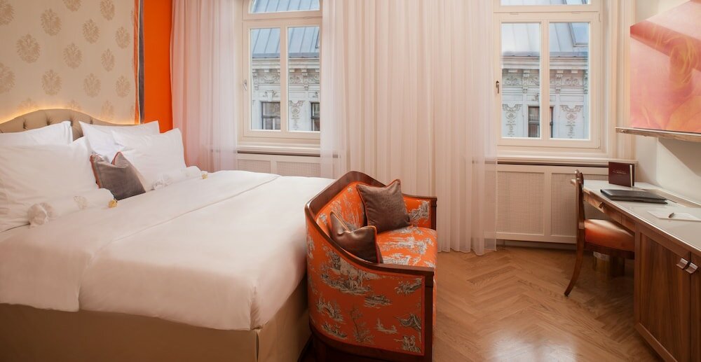 Фото Hotel Kaiserhof Wien