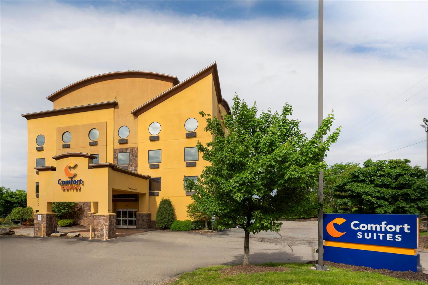 Фото Comfort Suites Monroeville