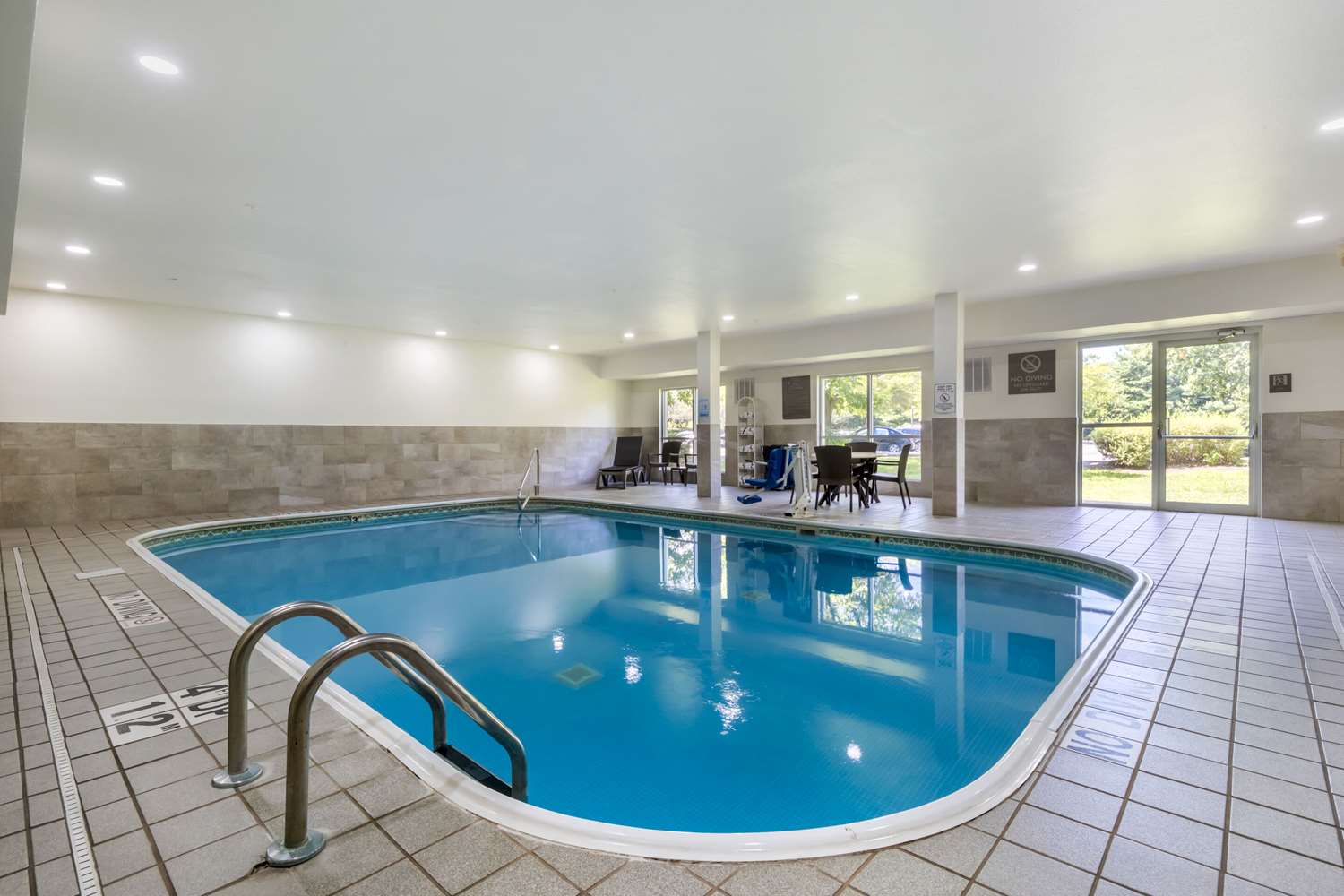 Фото Comfort Suites Keeneland