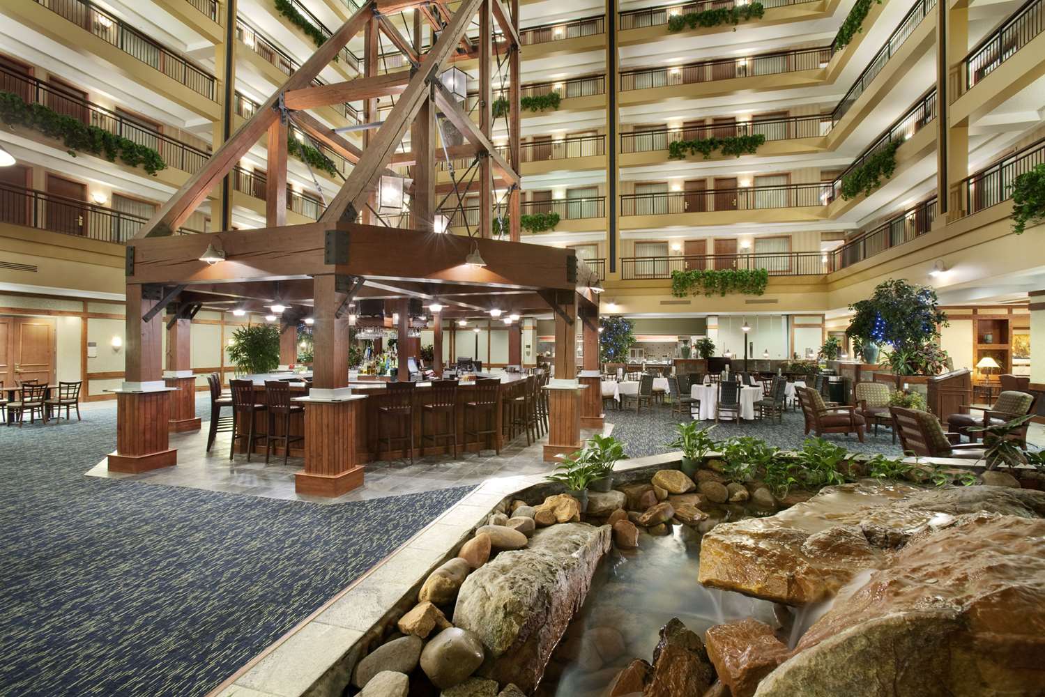 Фото Embassy Suites by Hilton Denver International Airport