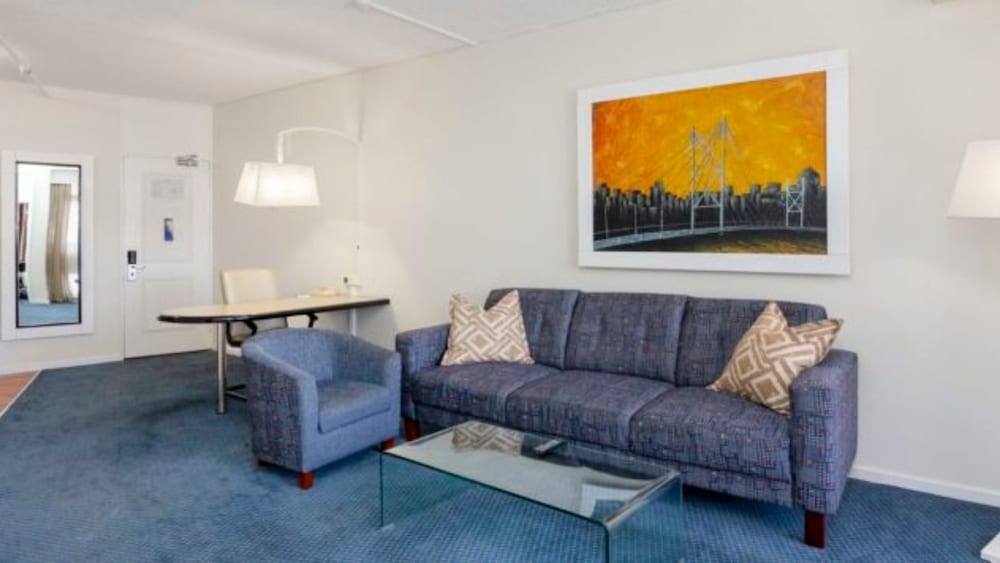 Фото ANEW Hotel Parktonian Johannesburg