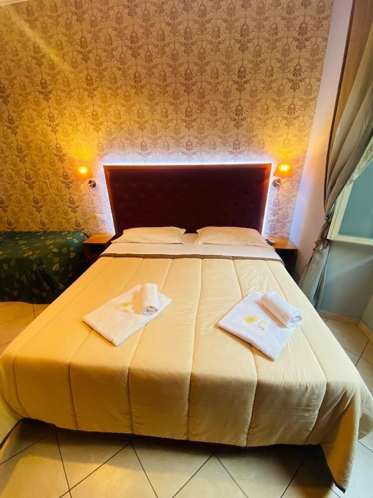 Фото A&c Much More II