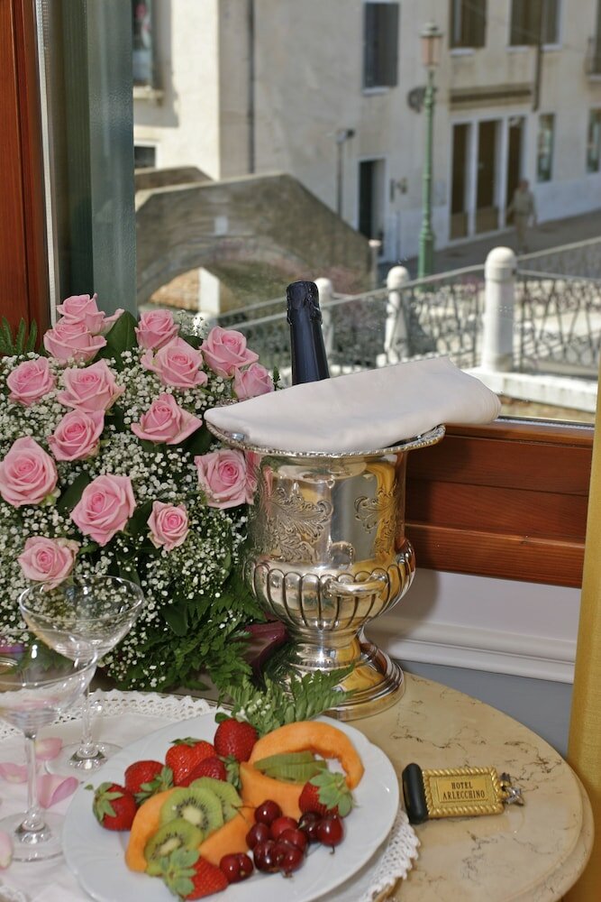 Фото Hotel Arlecchino