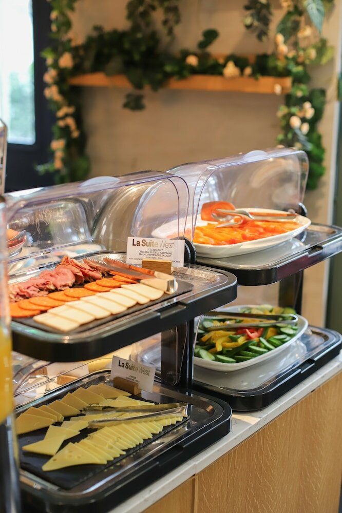 Фото La Suite West - Hyde Park