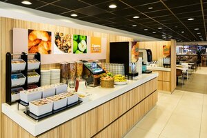 Гостиница Holiday Inn Express Rotterdam - Central Station