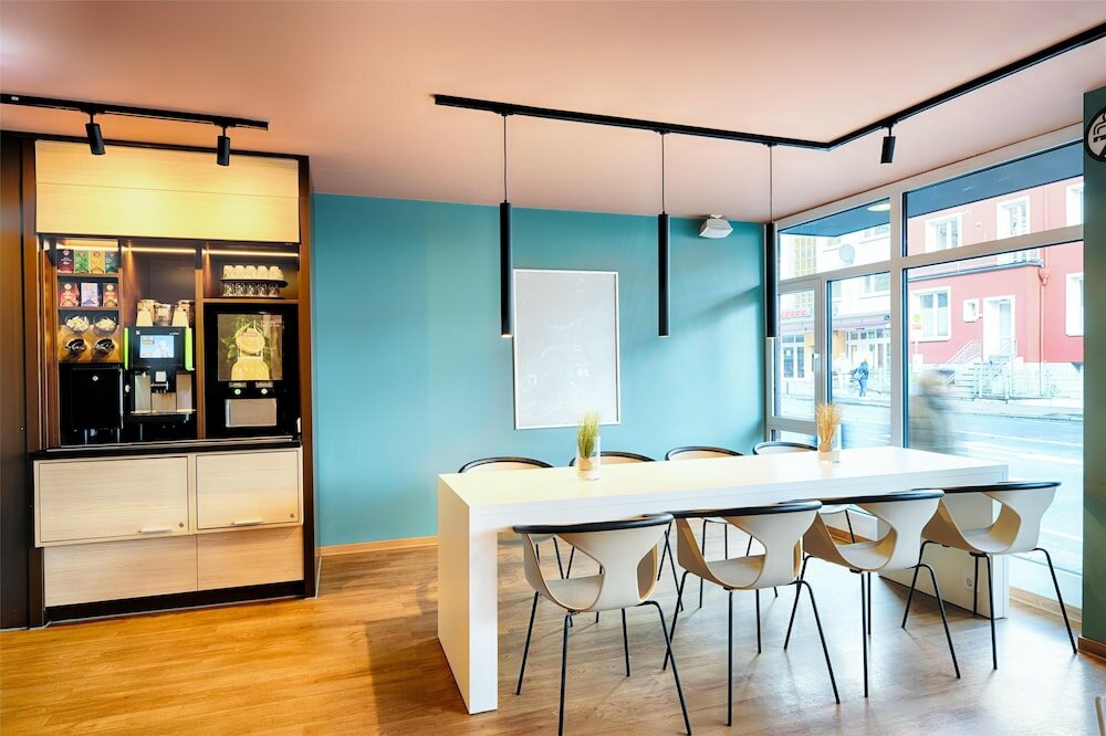 Фото B&b Hotel Bremen-City