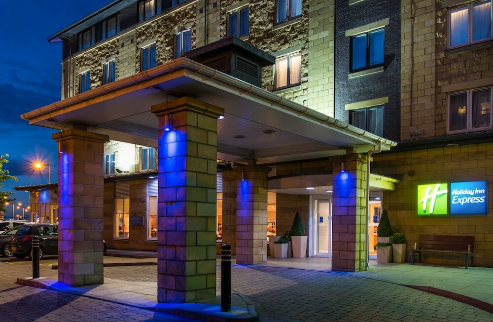 Фото Holiday Inn Express Edinburgh - Leith Waterfront, an Ihg Hotel