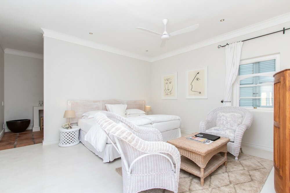 Фото Auberge Burgundy Guest House