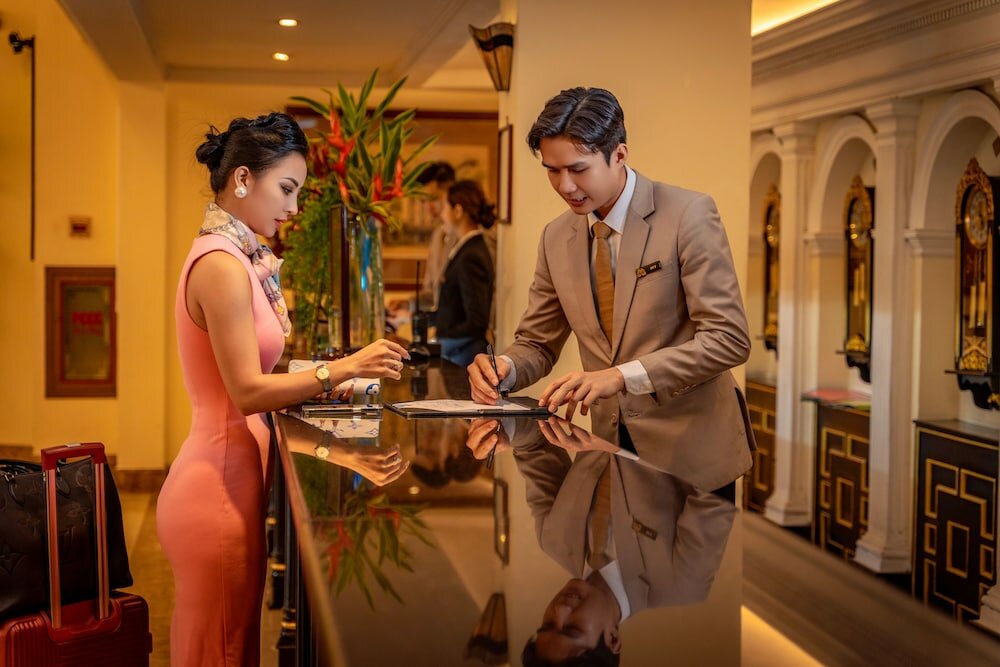 Фото Hotel Majestic Saigon