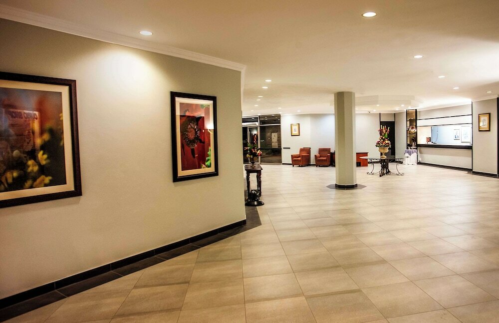 Фото Avani Maseru Hotel