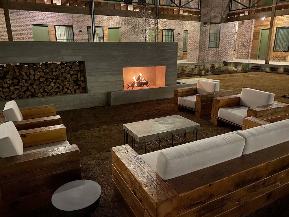 Фото Cotton Court Hotel