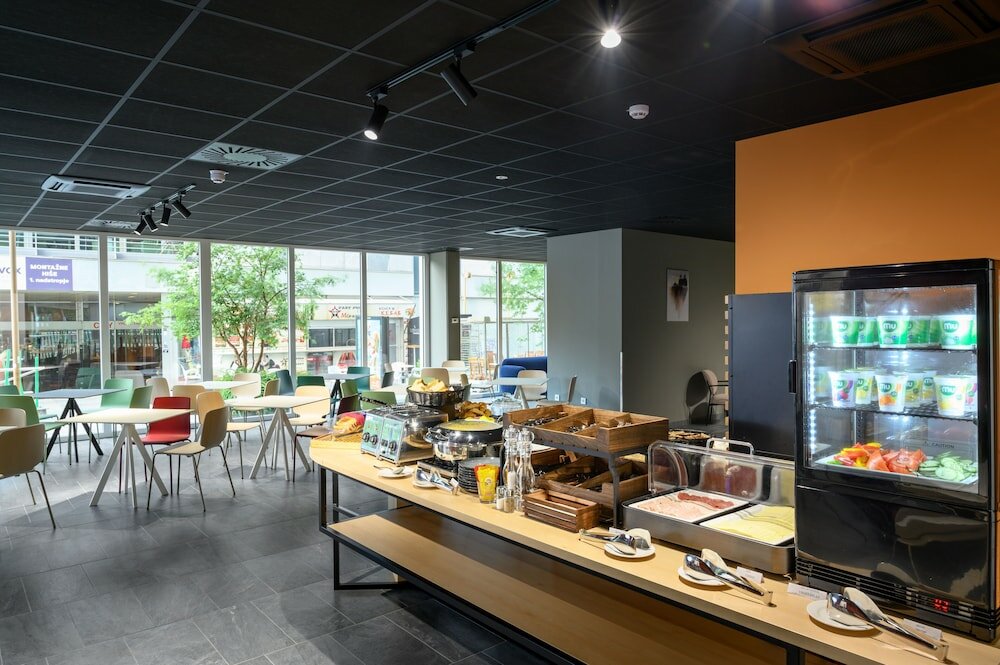 Фото B&B Hotel Maribor