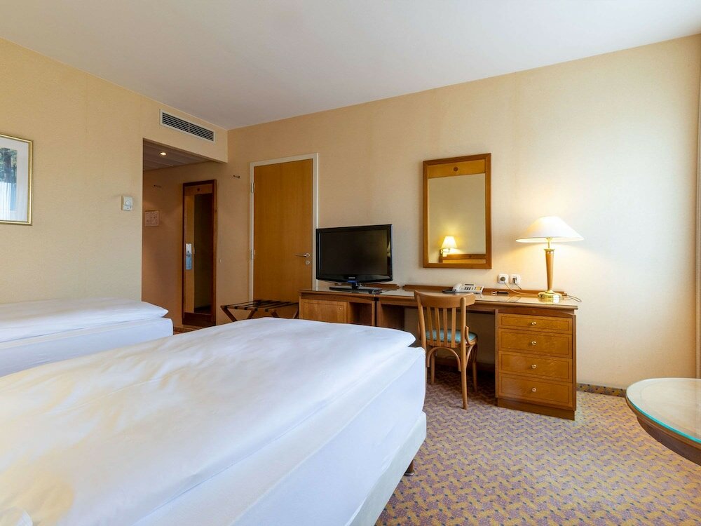 Фото Pentahotel Gera