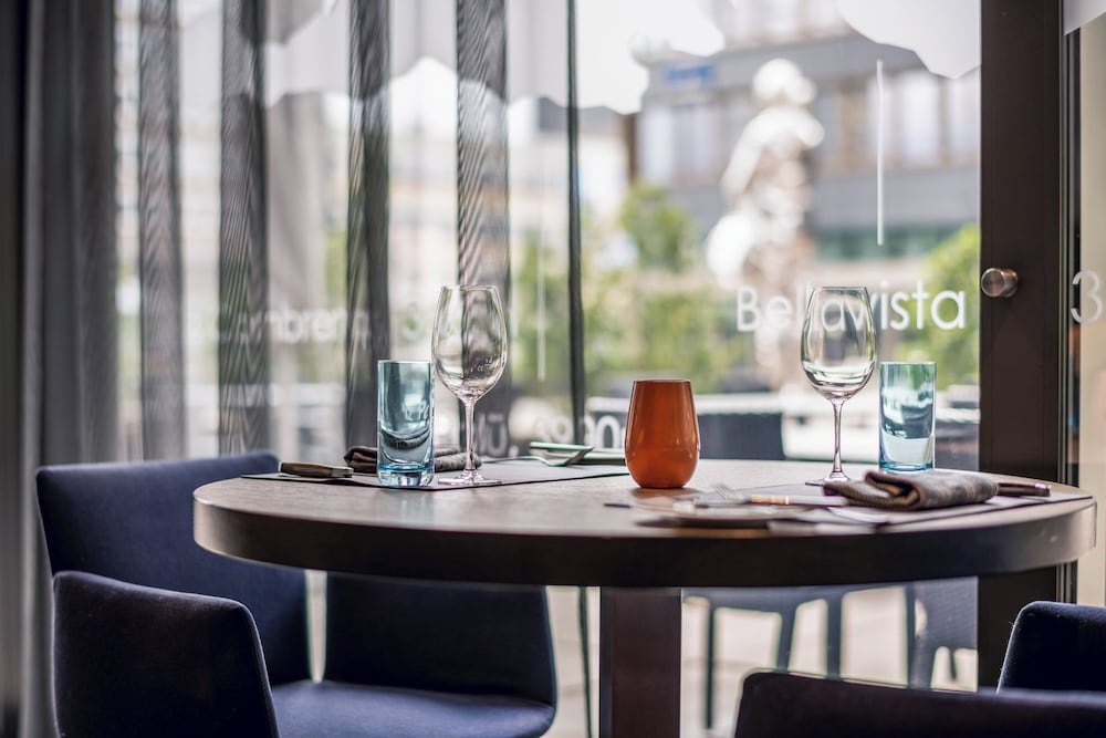 Фото Sheraton Zurich Hotel