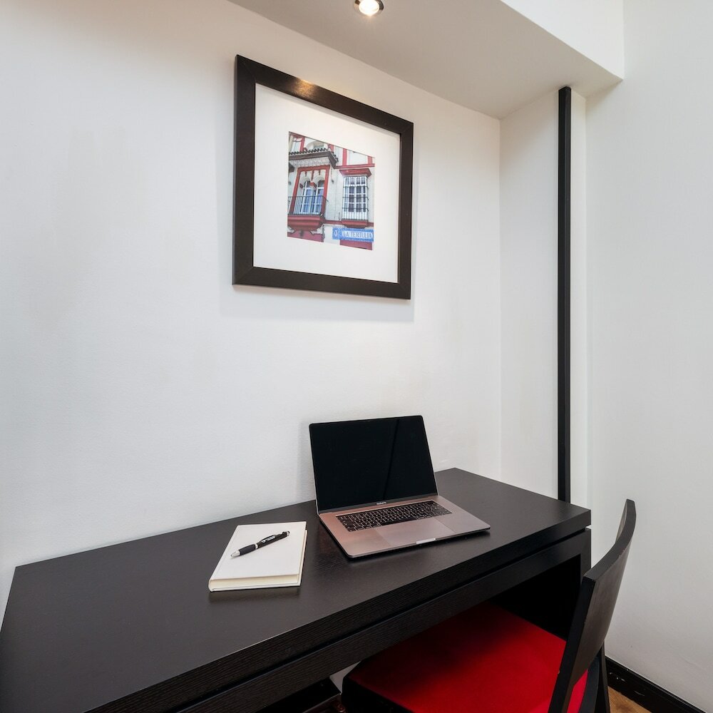 Фото Virgen de los Reyes