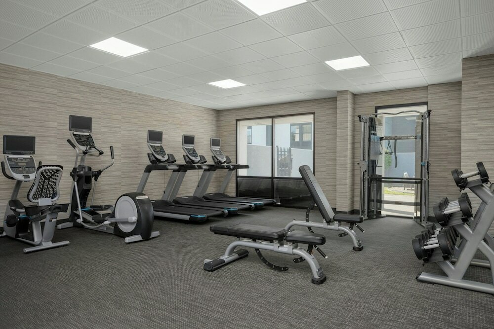 Фото Courtyard by Marriott Indianapolis Northwest