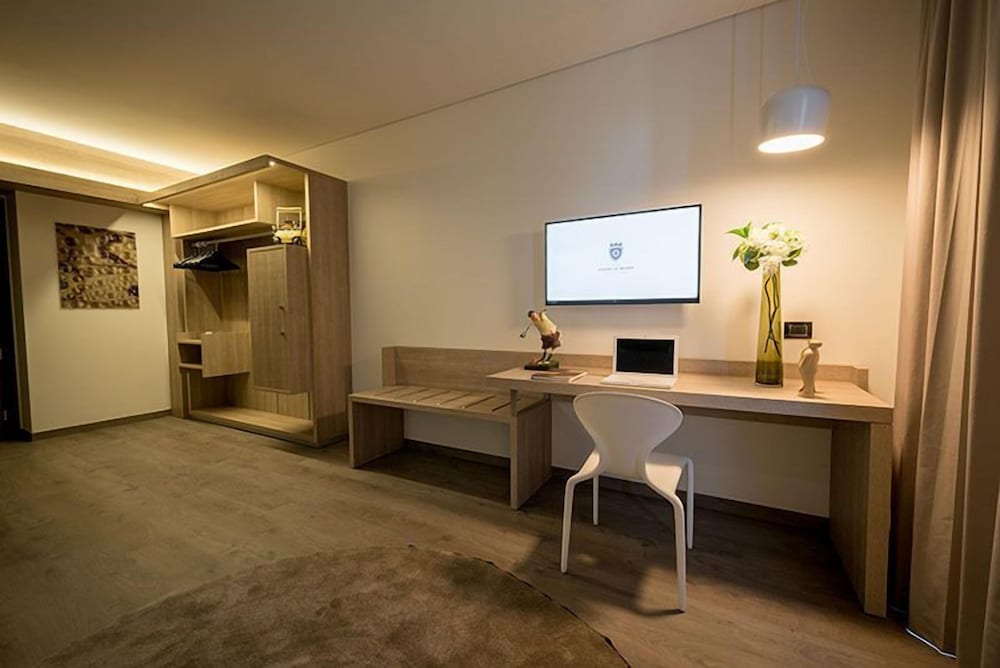 Фото Hotel Fuori Le Mura, Altamura