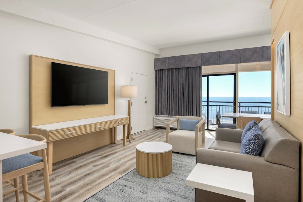 Фото Holiday Inn Resort: Galveston-On The Beach, an Ihg Hotel