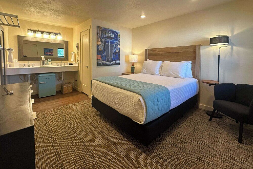 Фото Rodeway Inn & Suites Williams Downtowner - Rte 66