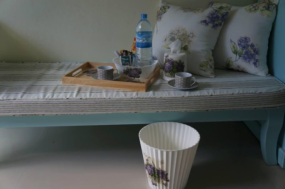 Фото A Little Villa