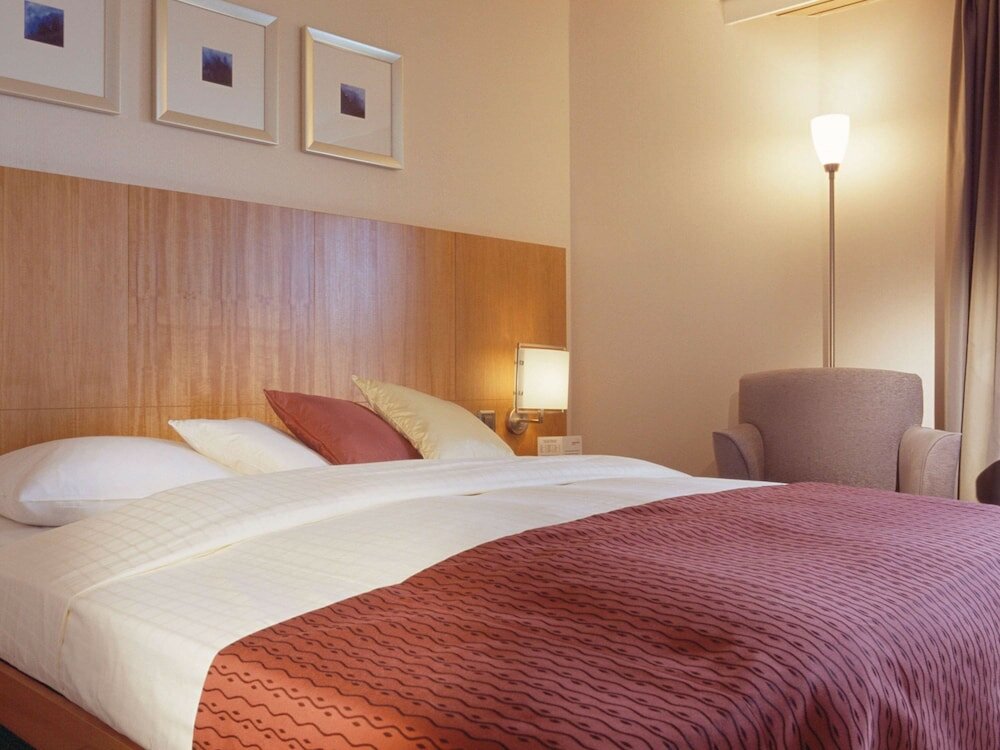 Фото Mövenpick Hotel Lausanne