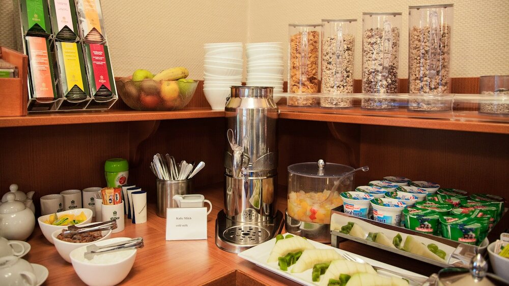 Фото Hotel Laimer Hof Nymphenburg Palace Munich