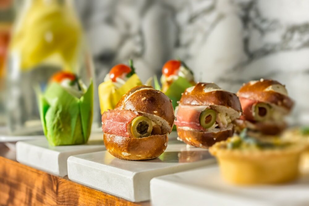 Фото Dorint Hotel am Heumarkt Cologne