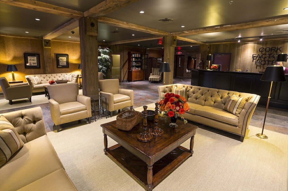 Фото Cork Factory Hotel