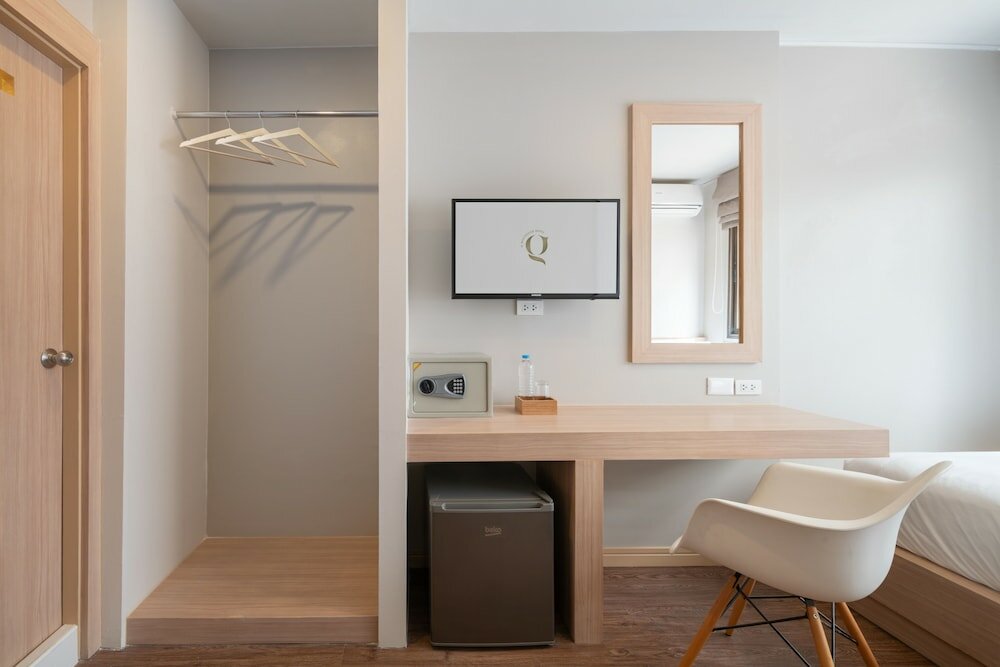 Фото G Boutique Silom Hotel